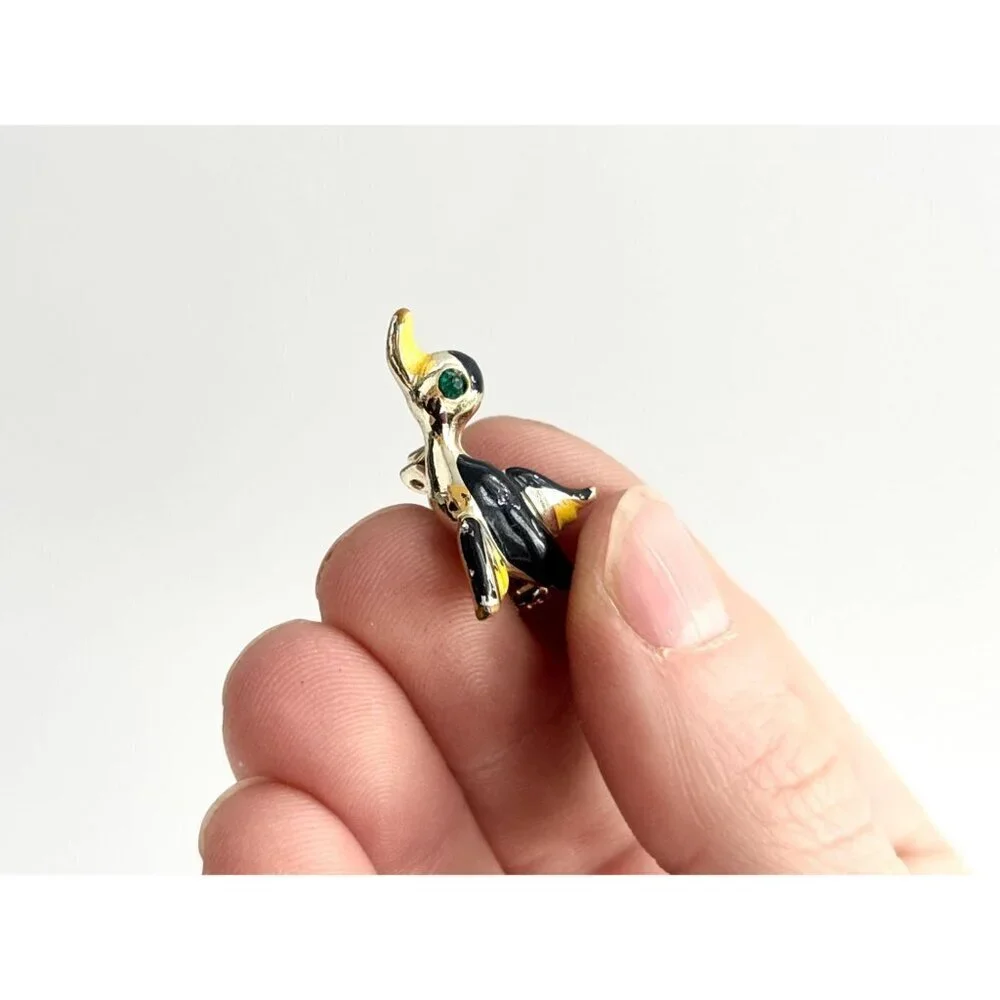 Duck in Flight Figural Enameled Gold Toned Vintage Costume Jewelry Brooch